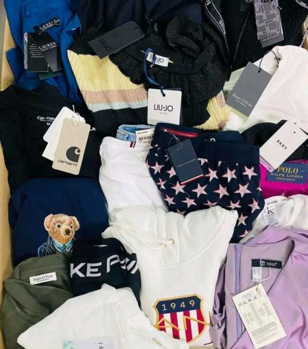 AMZ Clothes pallet