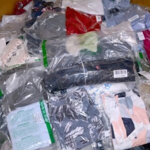 clothes-67d3111851d39