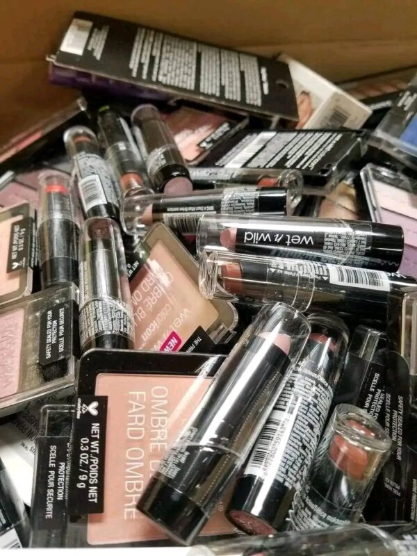 Mix Cosmetics and Makeups - Image 2