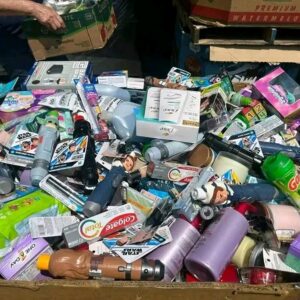Mix Cosmetics and Makeups