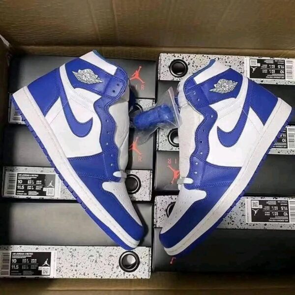 Nike sneakers pallet - Image 4